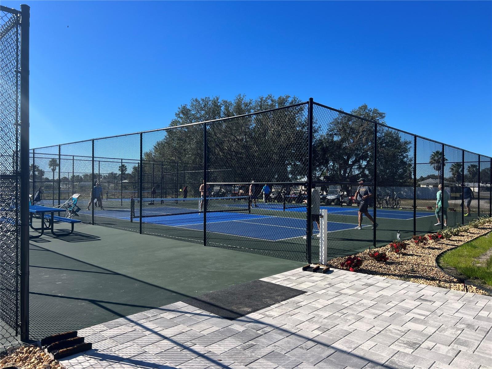 FLORIDA GRANDE MOTOR COACH RESIDENCE - Land