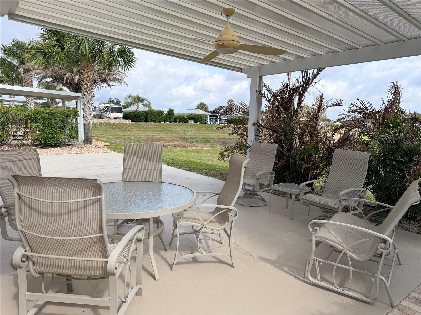 FLORIDA GRANDE MOTOR COACH RESIDENCE - Land