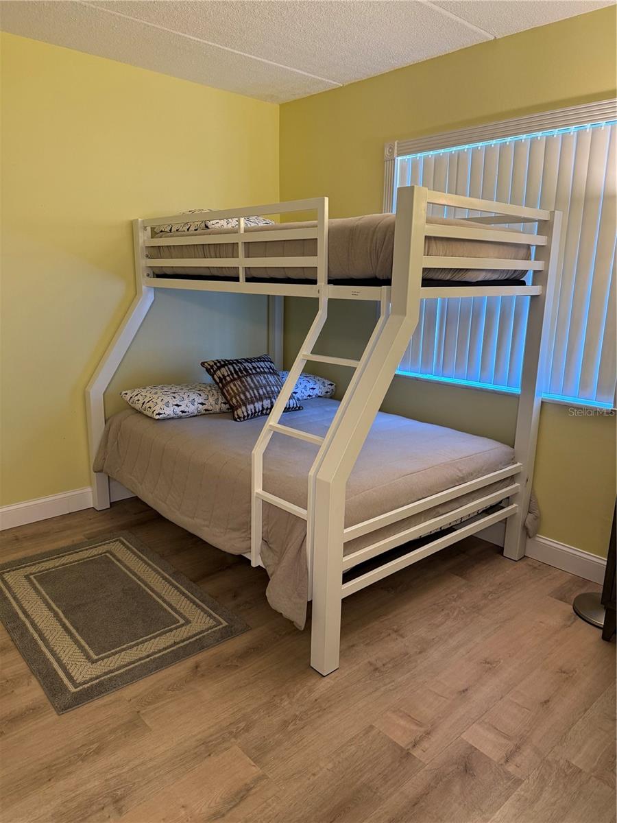 BEACH HARBOR CLUB - Residential Lease