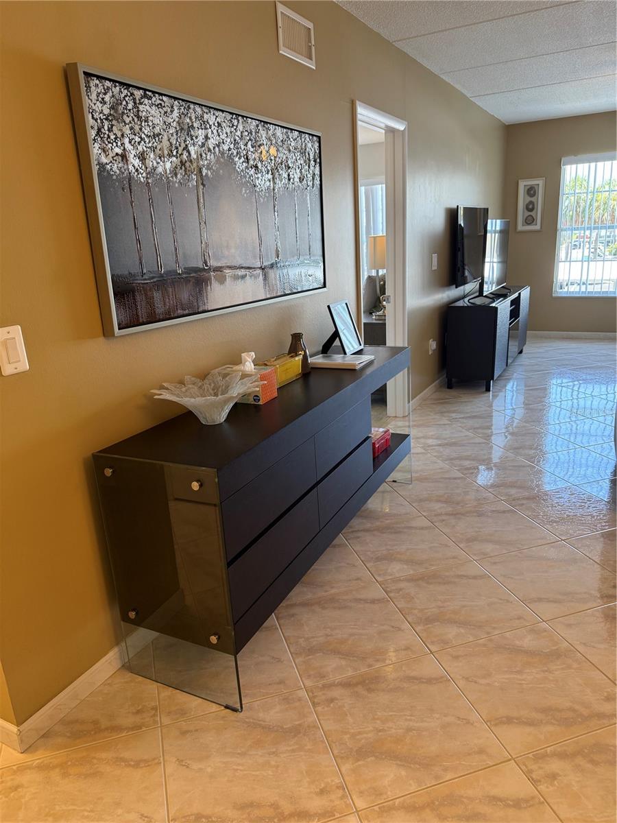 3806 GULF OF MEXICO DRIVE C212