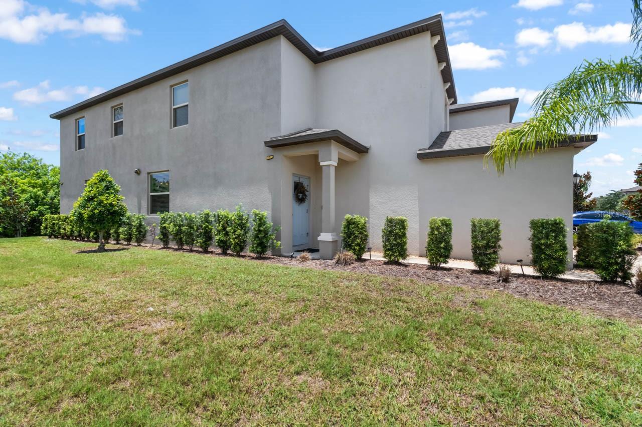 635 ROYAL EMPRESS DRIVE
