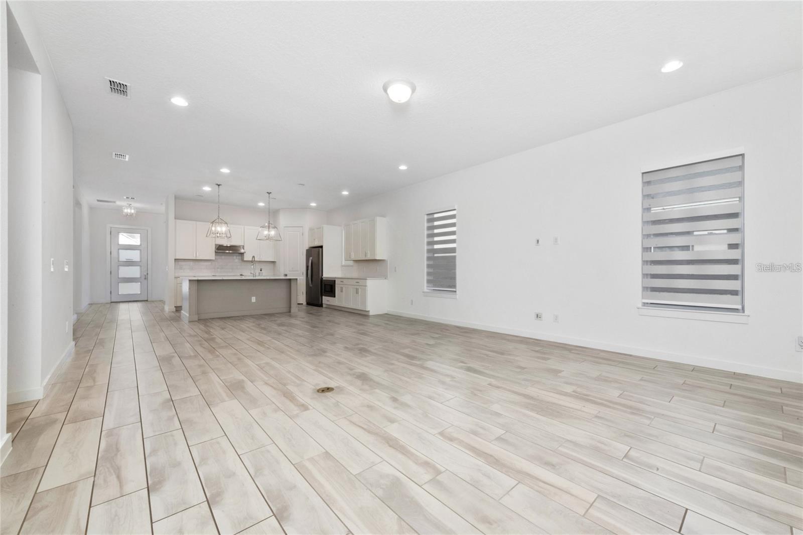 LAUREATE PARK PH 4 - Residential Lease