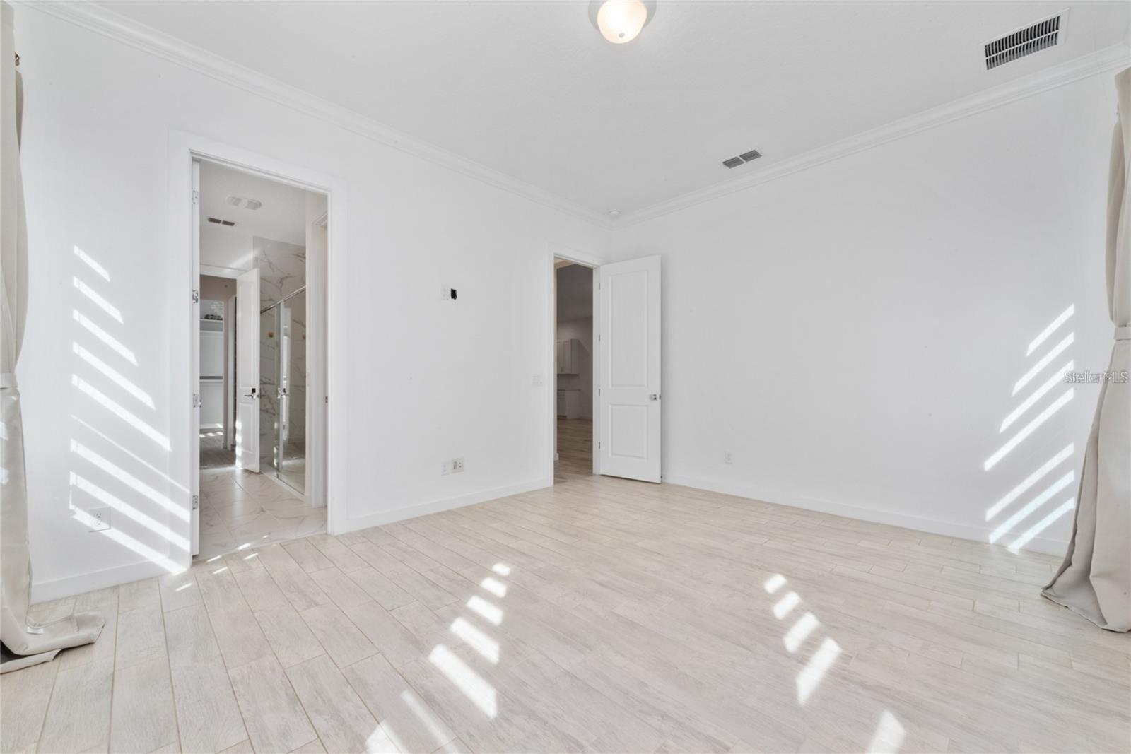 LAUREATE PARK PH 4 - Residential Lease