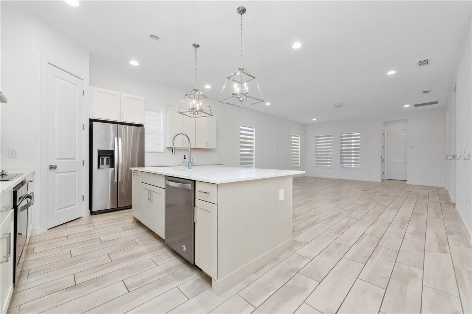 LAUREATE PARK PH 4 - Residential Lease