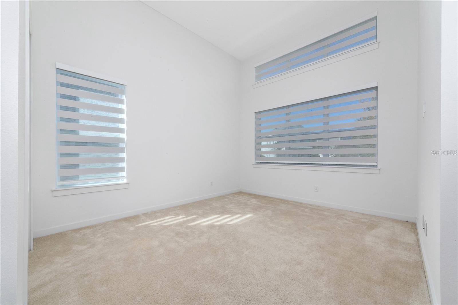 LAUREATE PARK PH 4 - Residential Lease