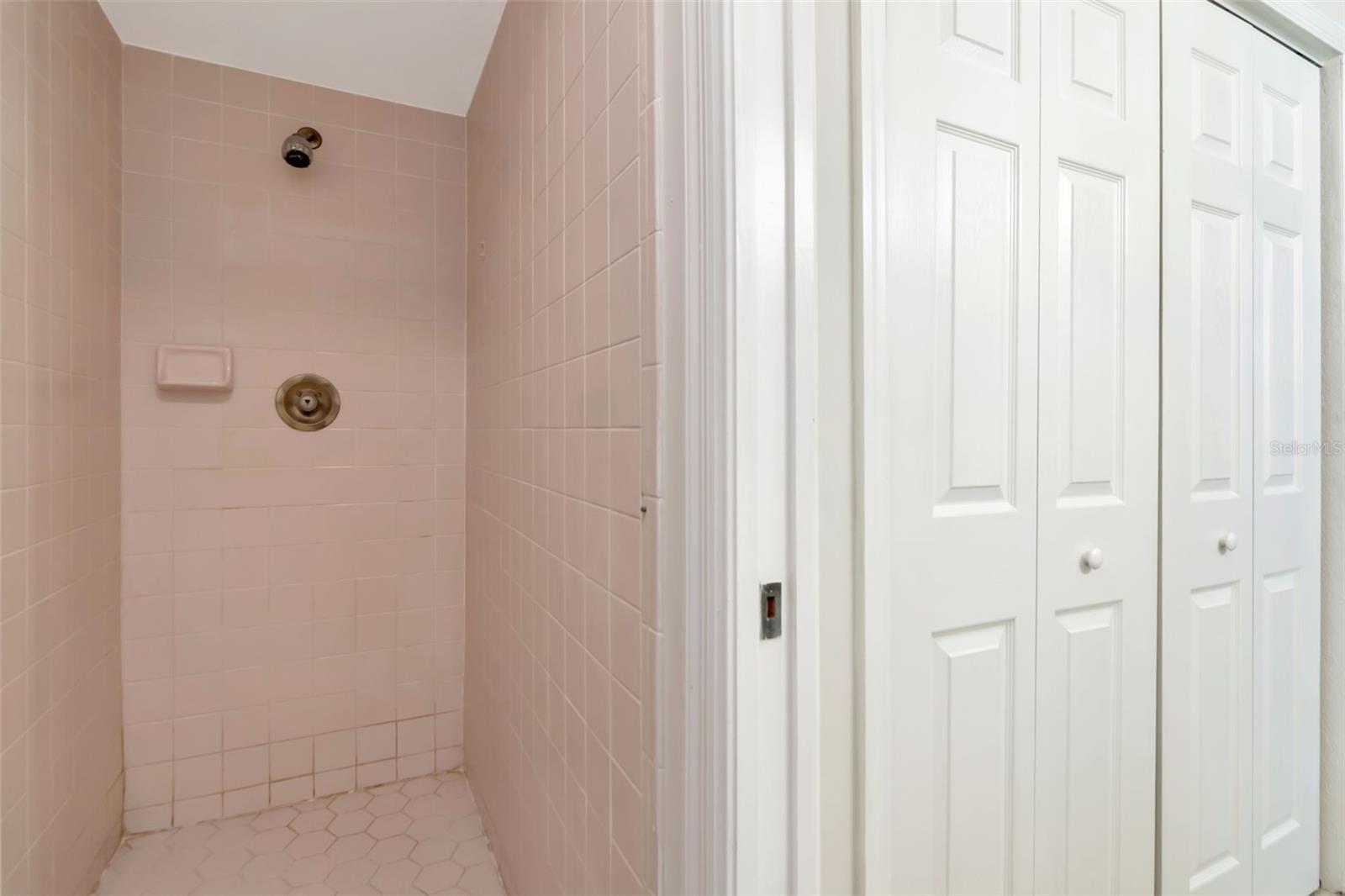 BRENTWOOD PARK - Residential