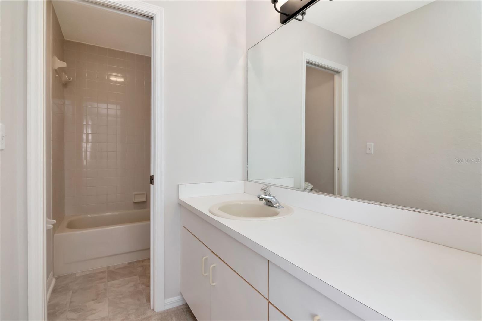 BRENTWOOD PARK - Residential