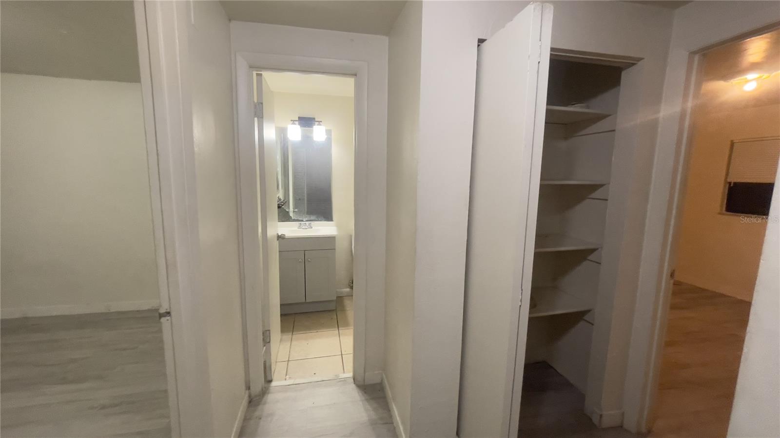 CEDAR RIDGE - Residential Income