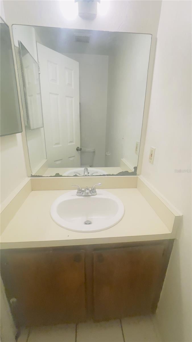 CEDAR RIDGE - Residential Income