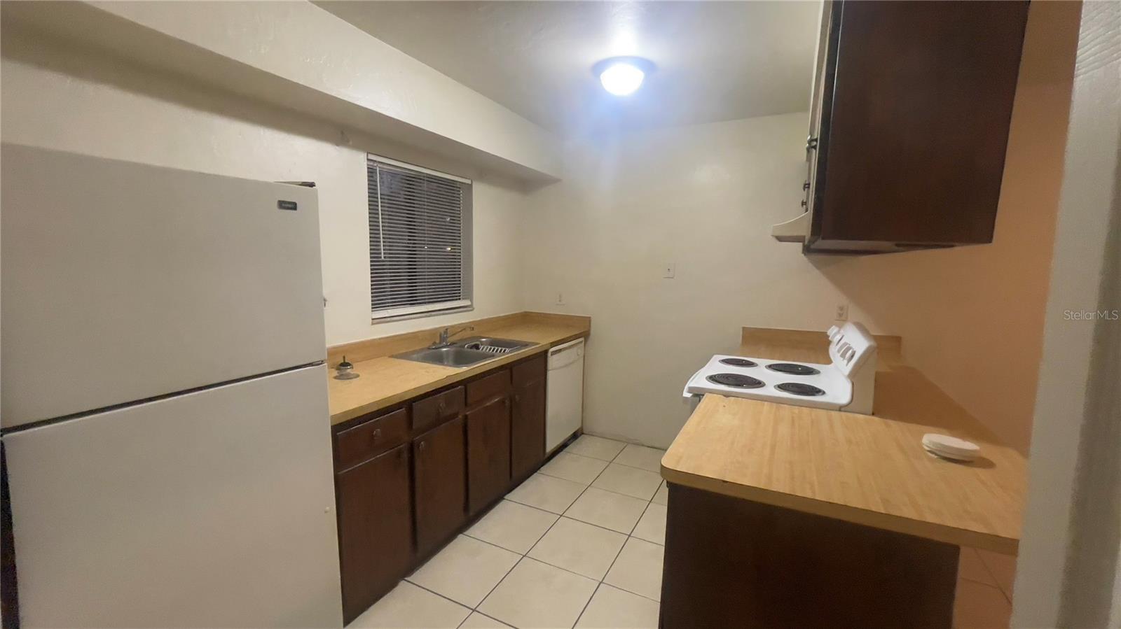 CEDAR RIDGE - Residential Income