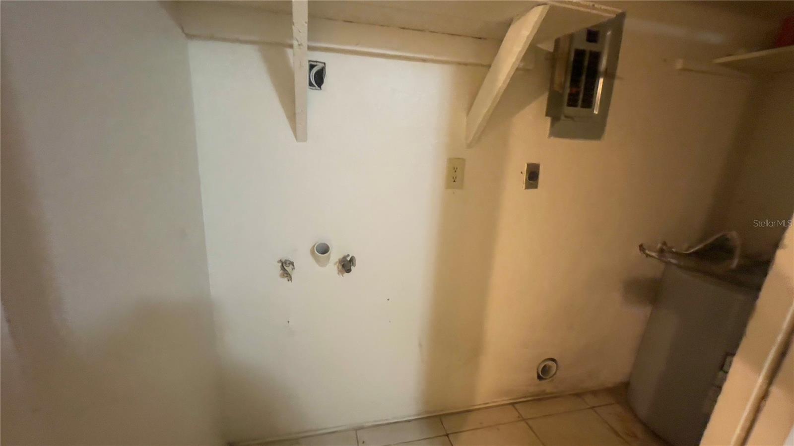 CEDAR RIDGE - Residential Income