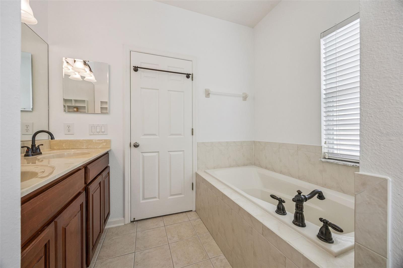 NORTHLAKE PARK AT LAKE NONA - Residential