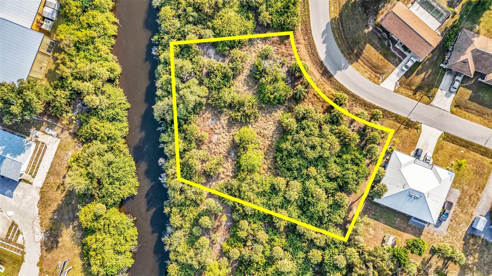 PORT CHARLOTTE SEC 032 - Land