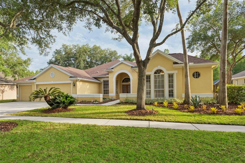 Photo of 5306 Reflections Boulevard, Lutz, FL 33558 (MLS # TB8507872)