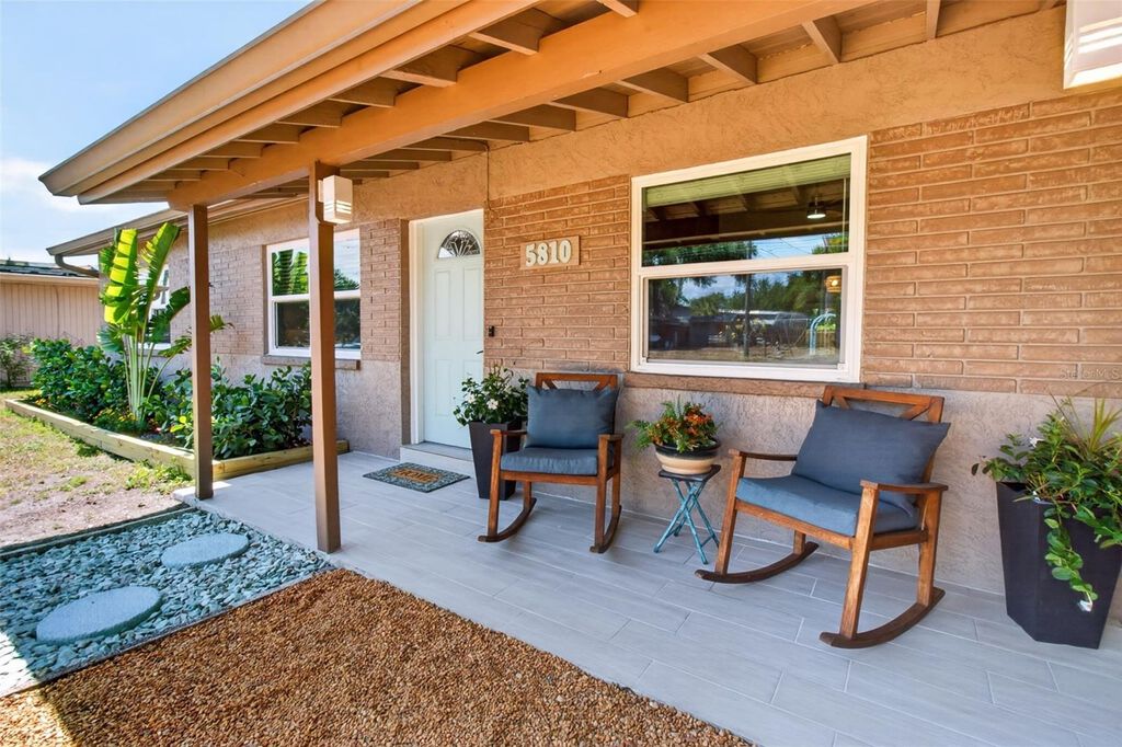 Photo of 5810 7th Avenue S, Gulfport, FL 33707 (MLS # TB8504284)