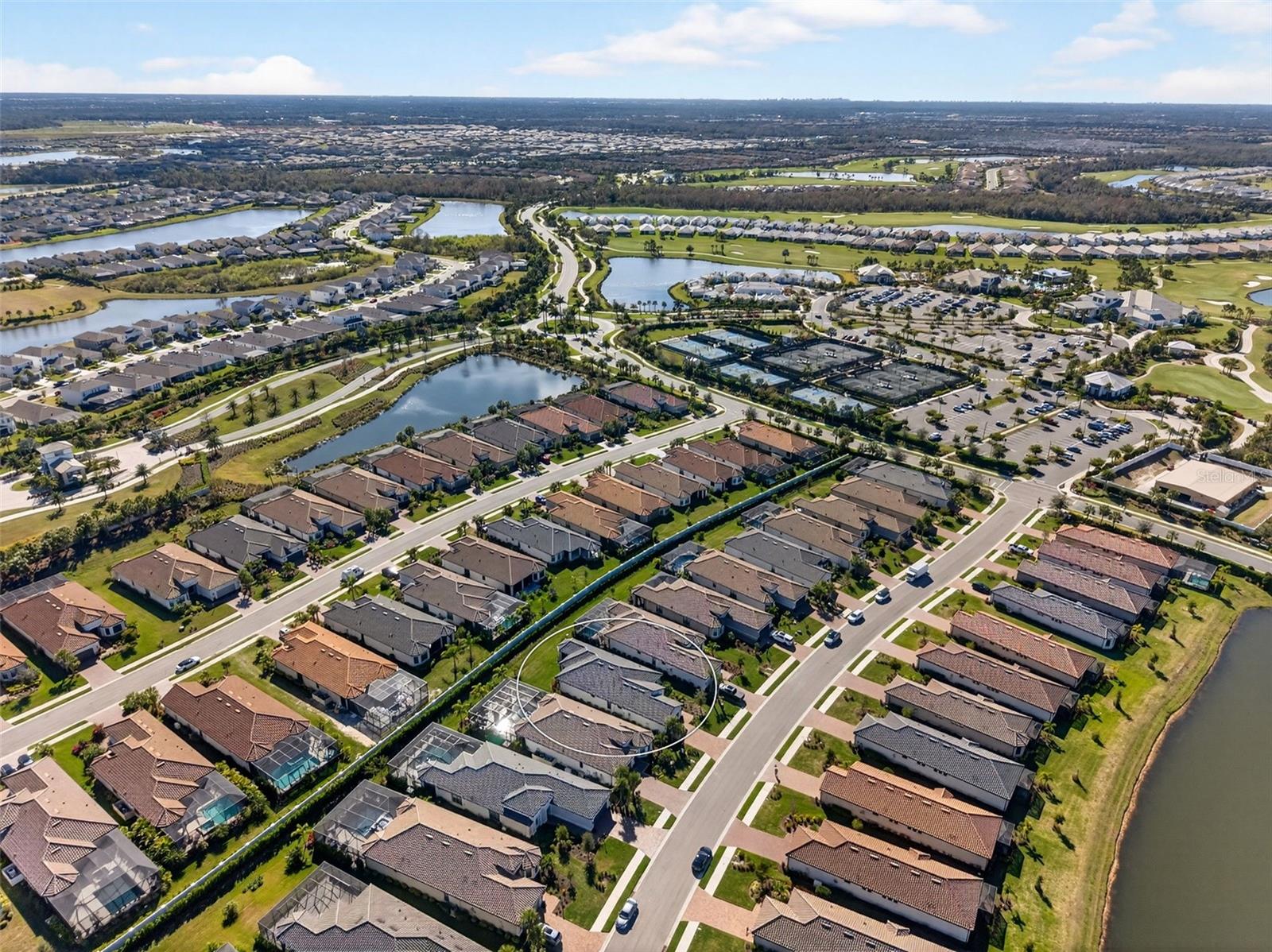 AZARIO ESPLANADE PH IV - Residential