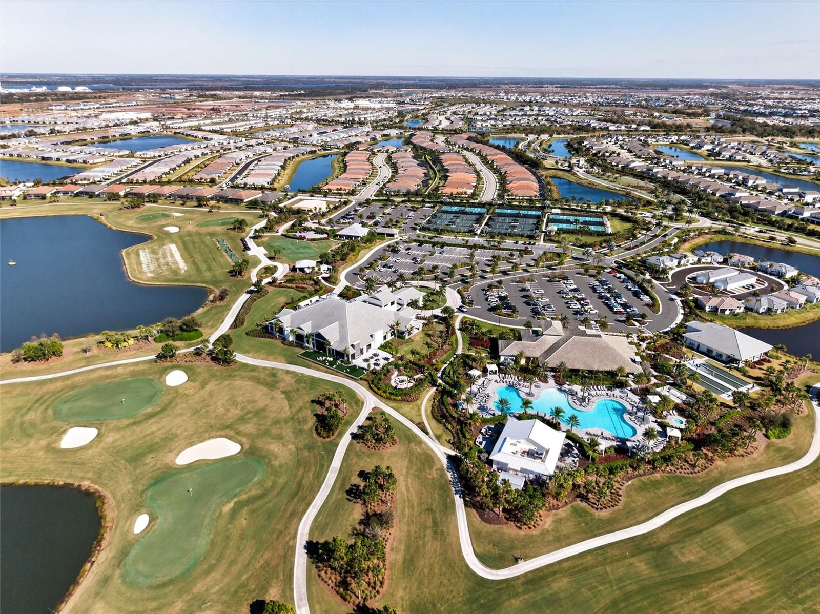 AZARIO ESPLANADE PH IV - Residential