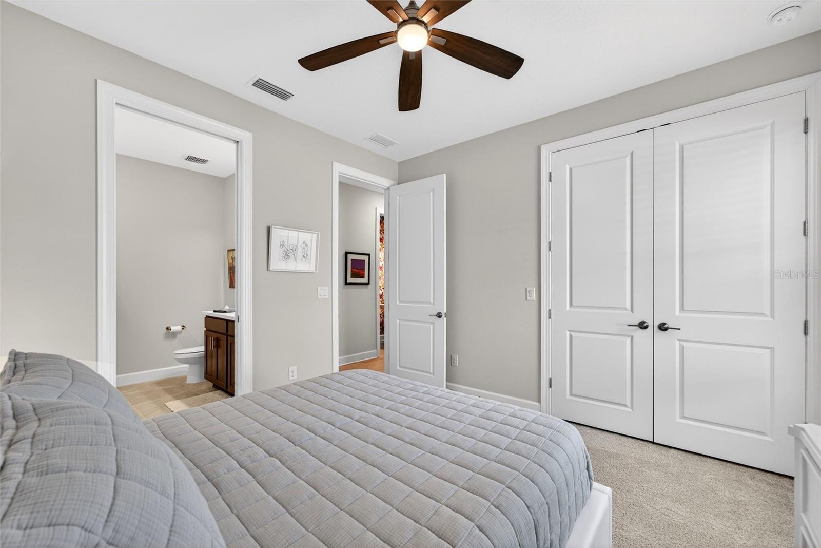 AZARIO ESPLANADE PH IV - Residential