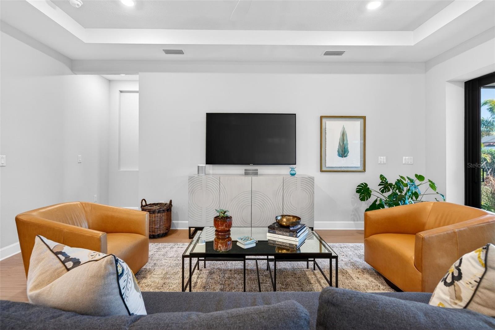 AZARIO ESPLANADE PH IV - Residential