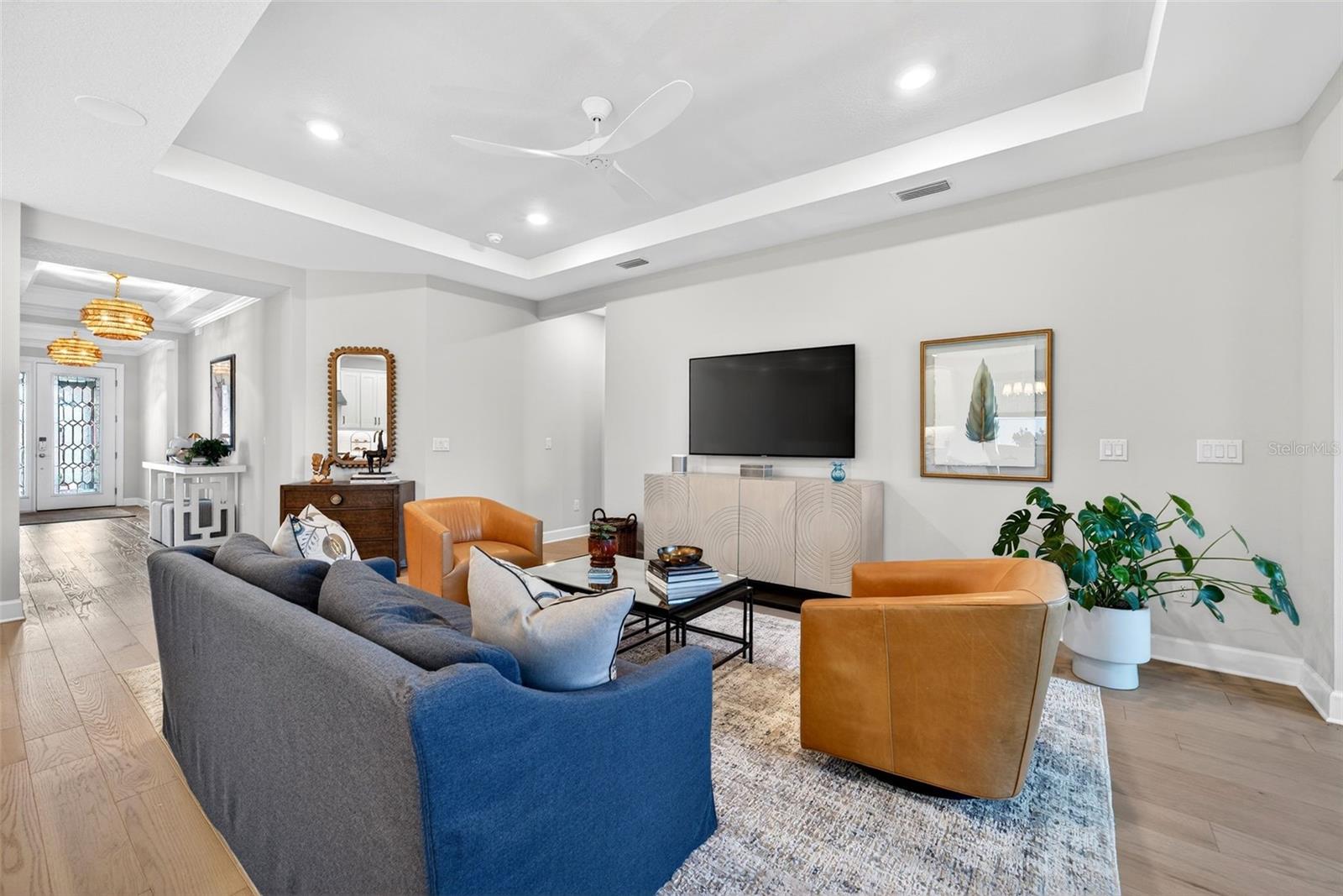 AZARIO ESPLANADE PH IV - Residential