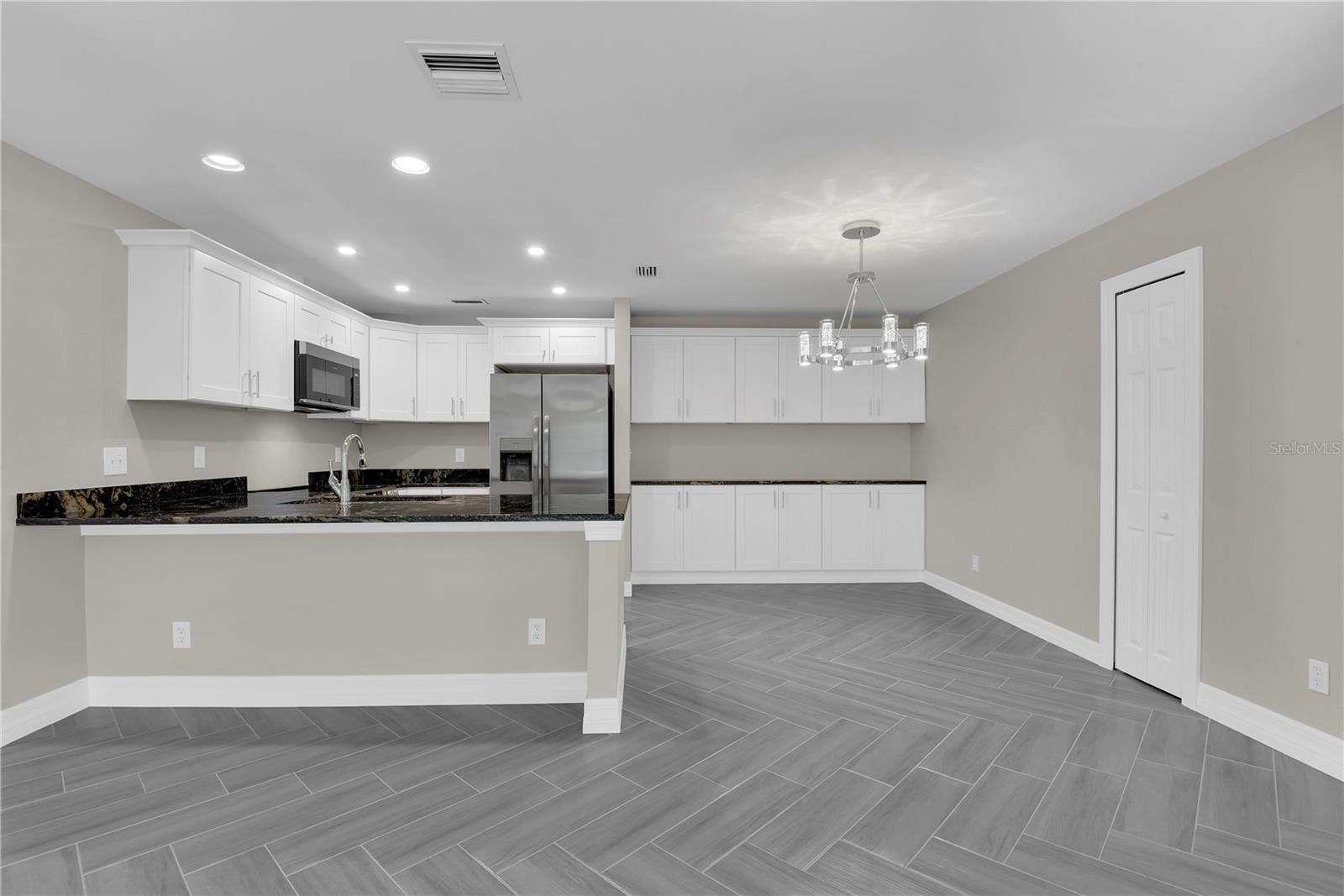 4836-4838 MARINE DRIVE