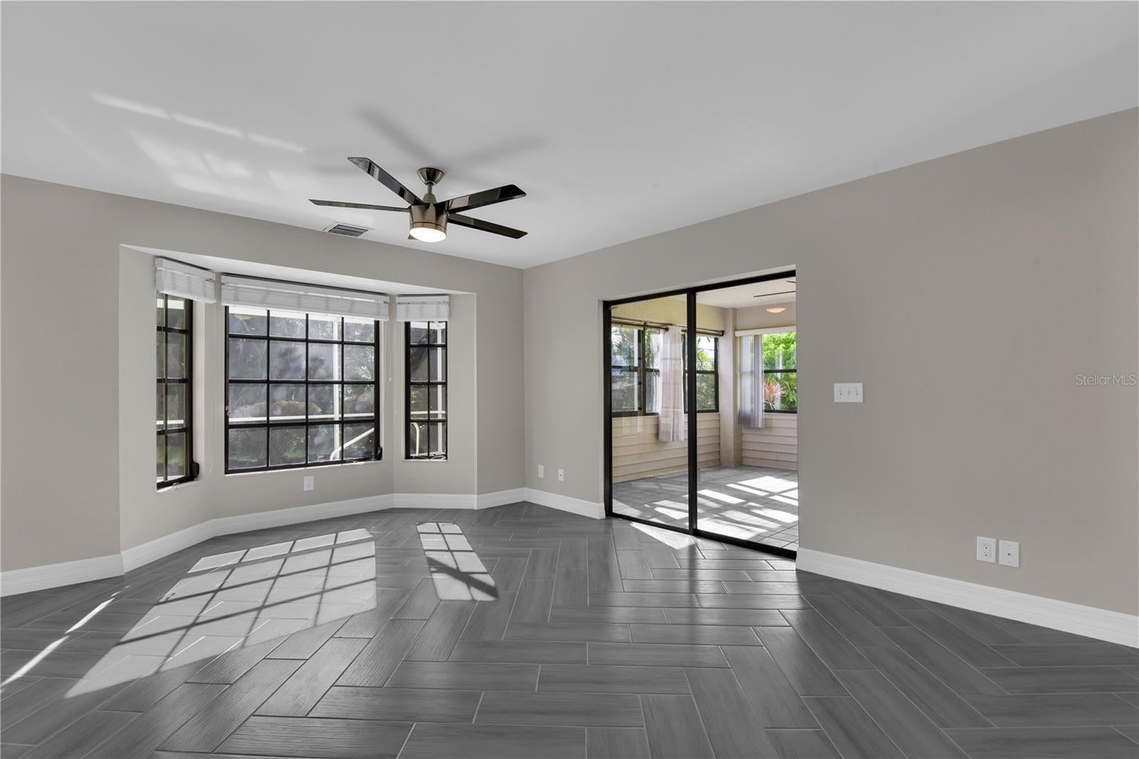 4836-4838 MARINE DRIVE