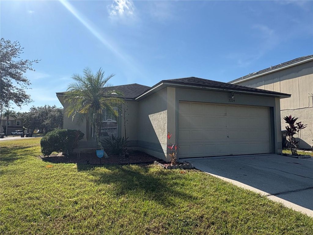 Photo of 2224 Heathwood Circle, Orlando, FL 32828 (MLS # S5140017)
