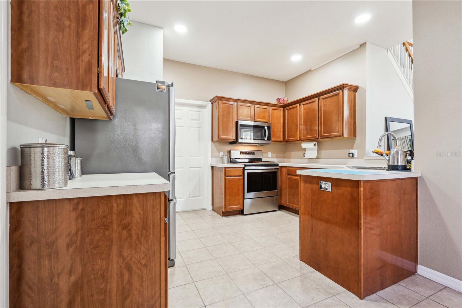 3352 COVERED BRIDGE DRIVE E