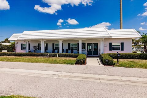 A home in LONGBOAT KEY