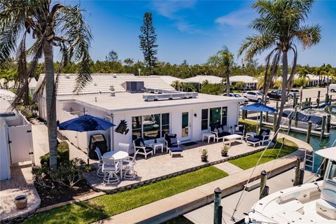 A home in LONGBOAT KEY