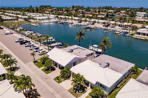 A home in LONGBOAT KEY