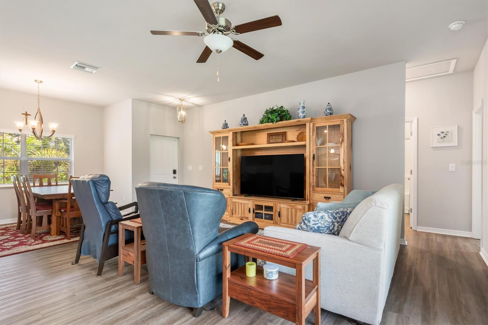 1569 HAGERICK LANE