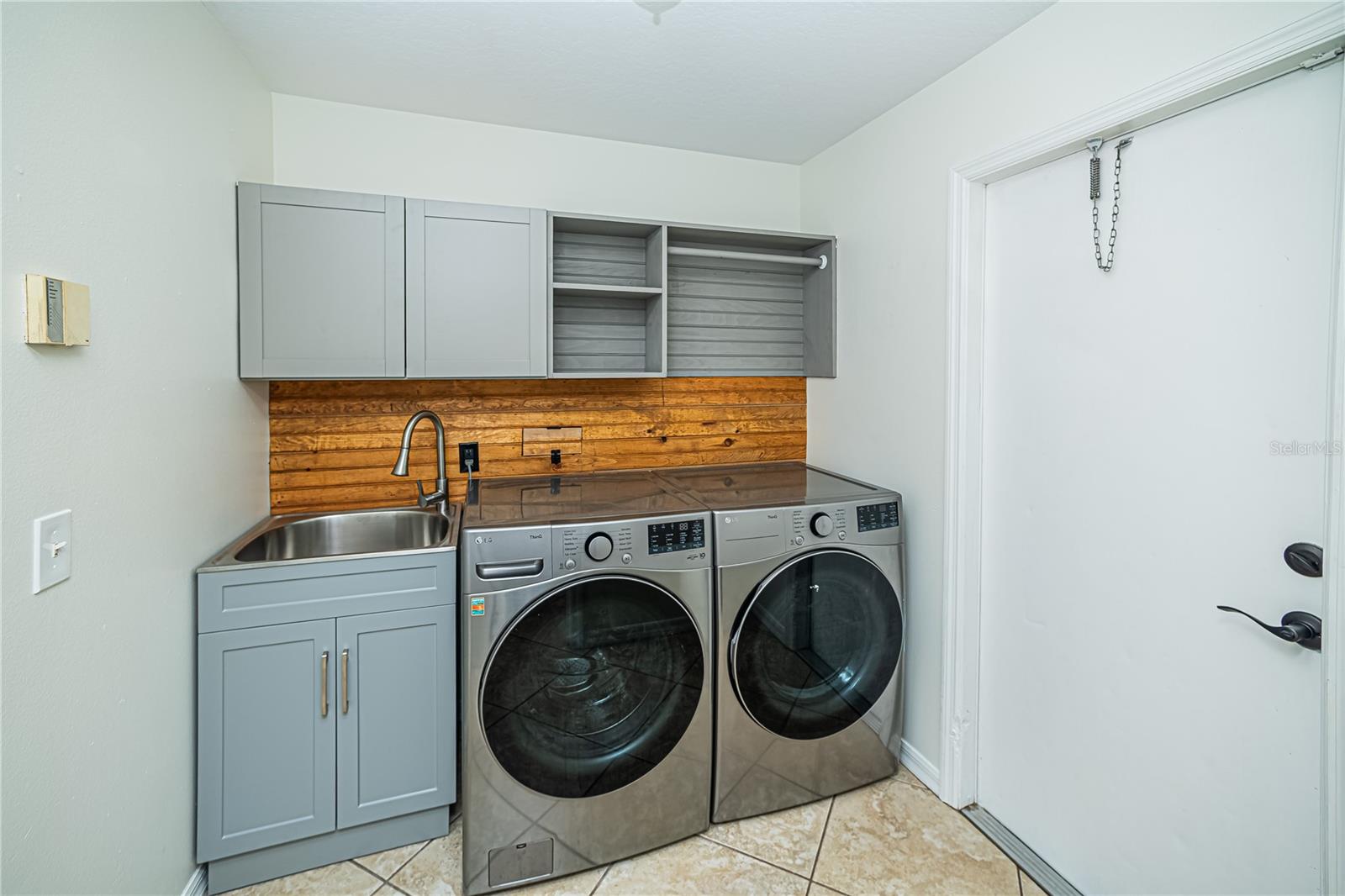 CHULA WOODS - Residential