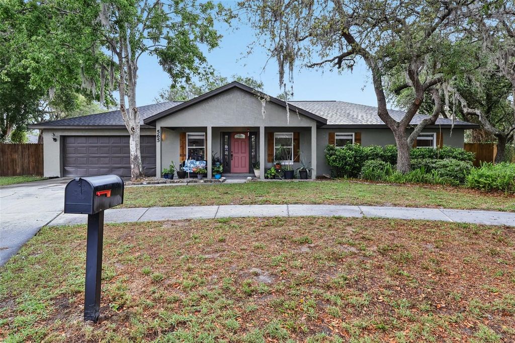 Photo of 565 Chula Woods Court, Chuluota, FL 32766 (MLS # O6396869)