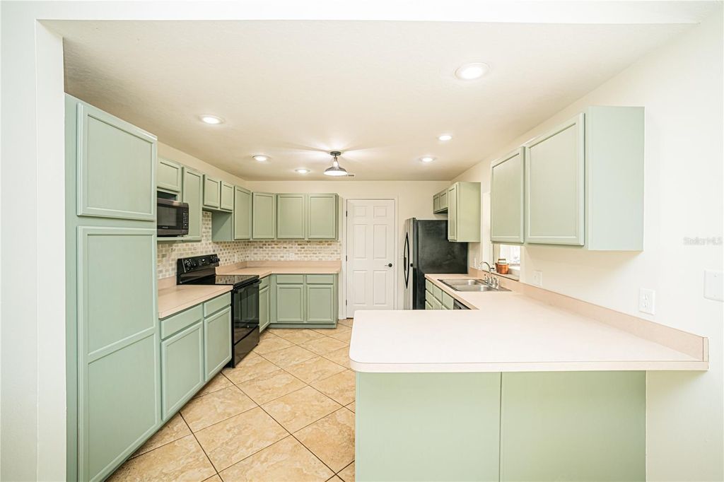 Photo of 565 Chula Woods Court, Chuluota, FL 32766 (MLS # O6396869)