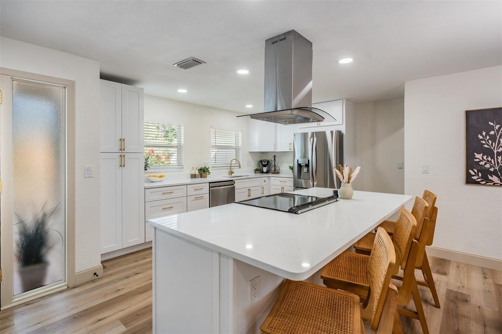 Photo of 1275 Edenville Avenue, Clearwater, FL 33764 (MLS # TB8452327)