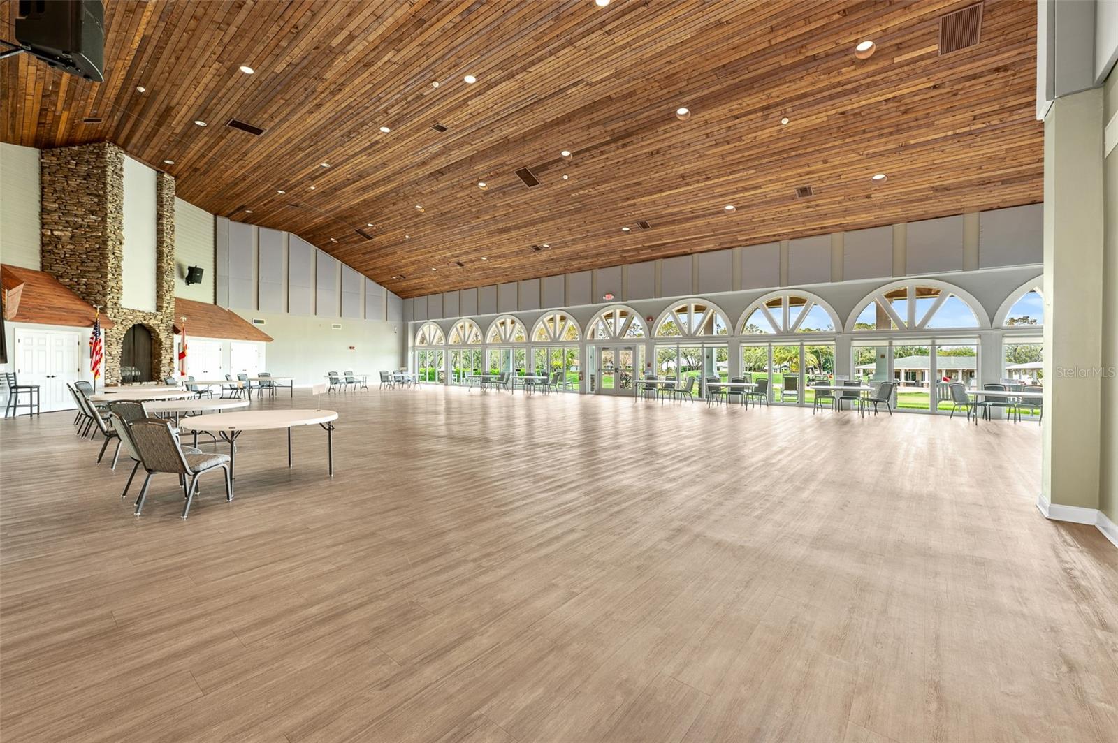 TIMBER PINES - Residential