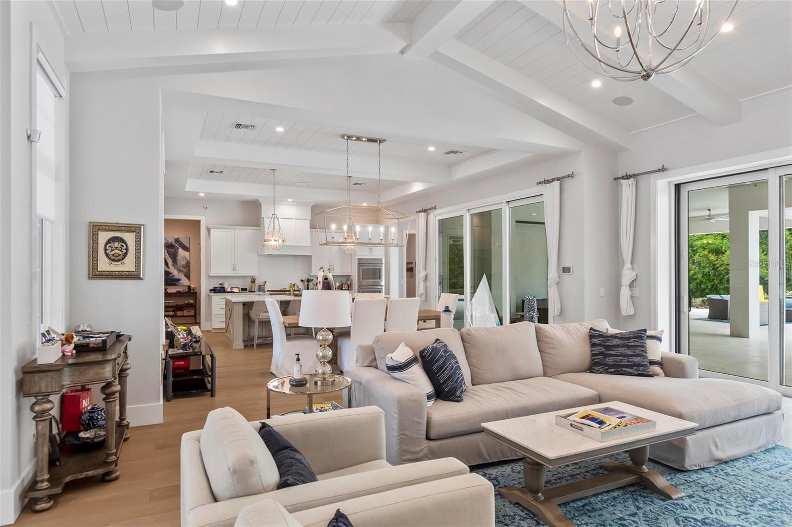 BELLA VITA ESTATES - Residential