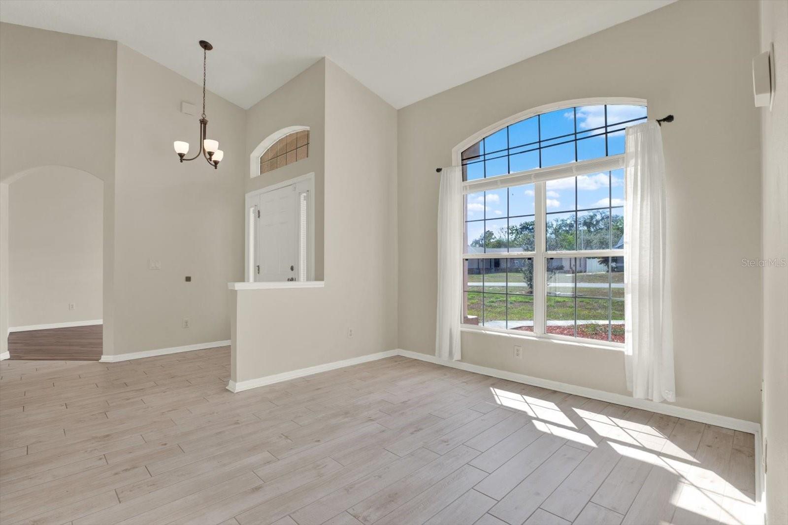 SPRING HILL - Residential