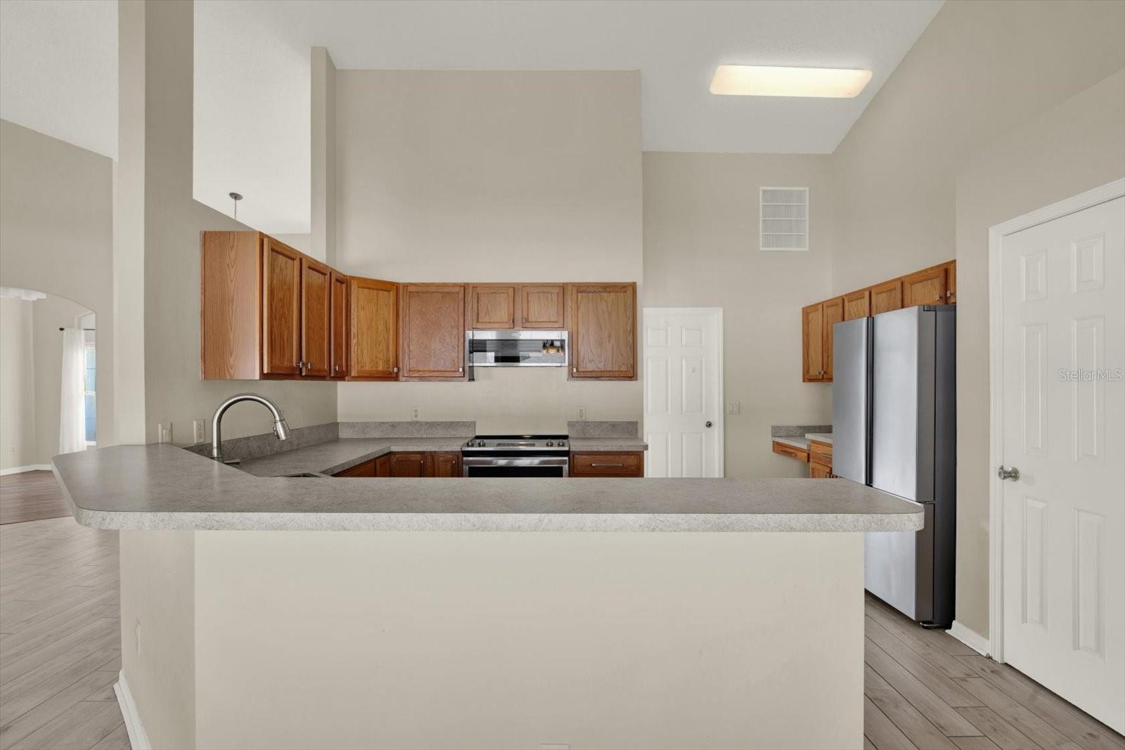 SPRING HILL - Residential