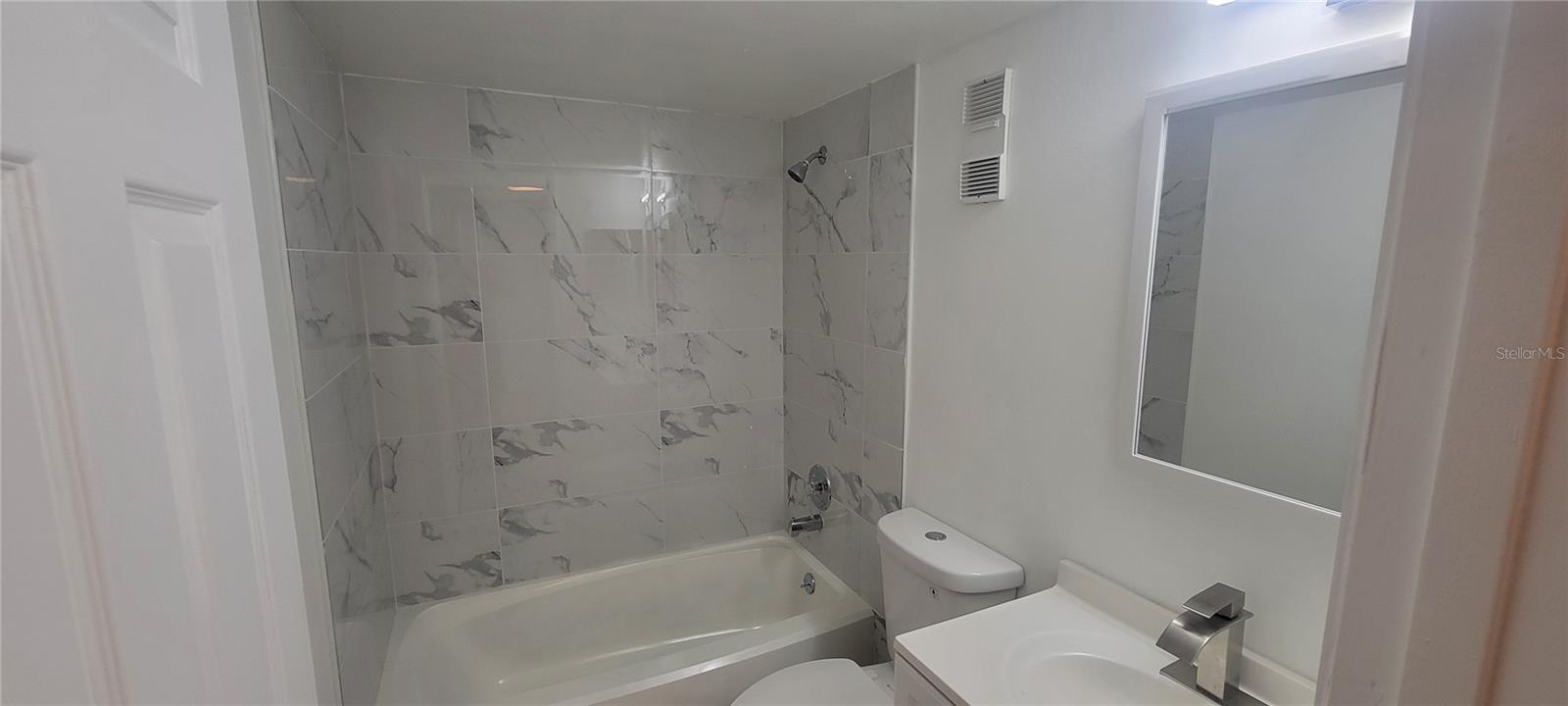 EDGEWATER CONDO APTS - Residential