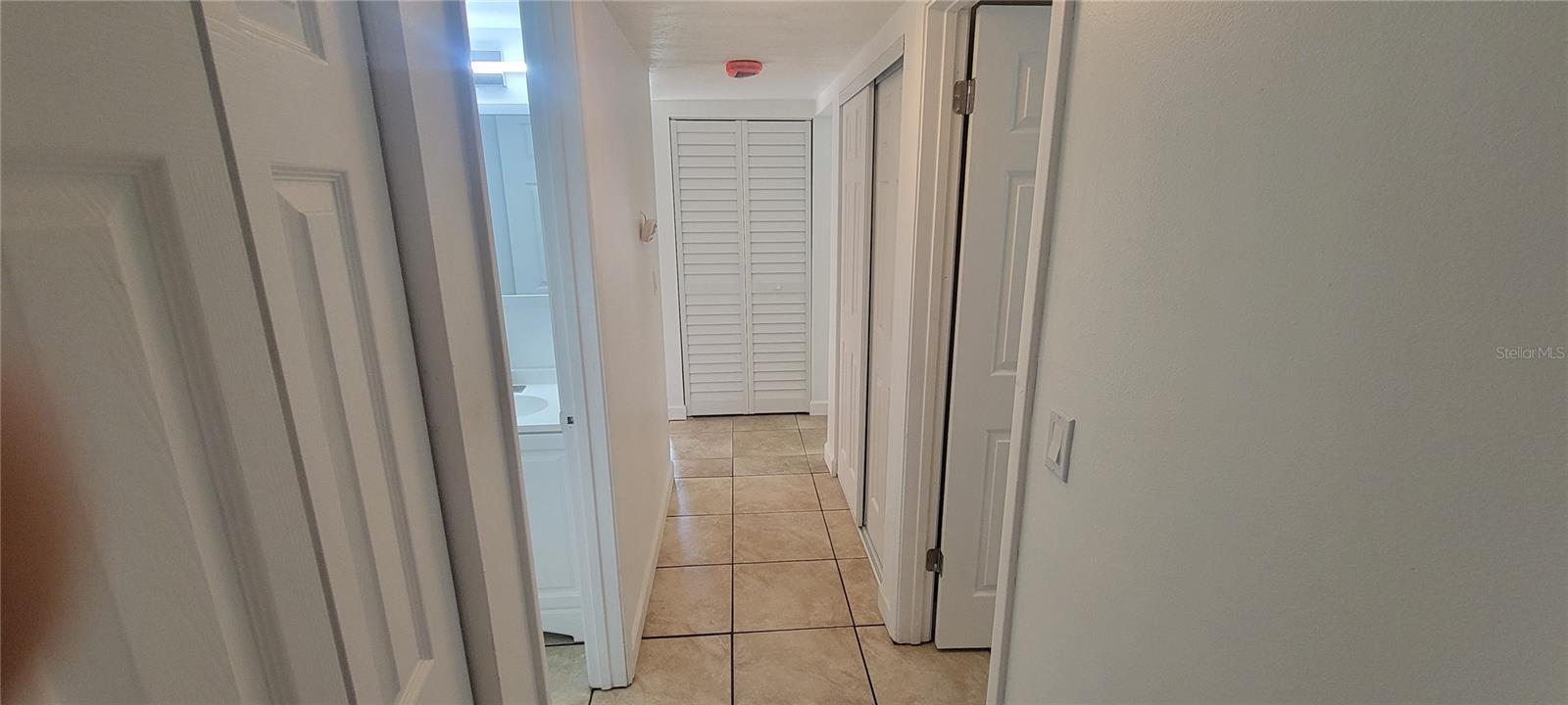 EDGEWATER CONDO APTS - Residential
