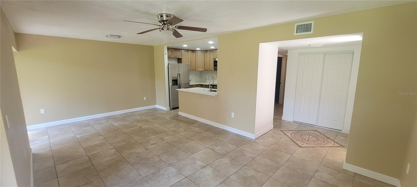 EDGEWATER CONDO APTS - Residential