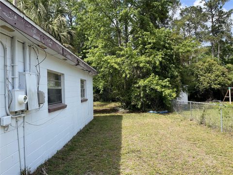 220 NW 33RD AVENUE GAINESVILLE FL 32609
