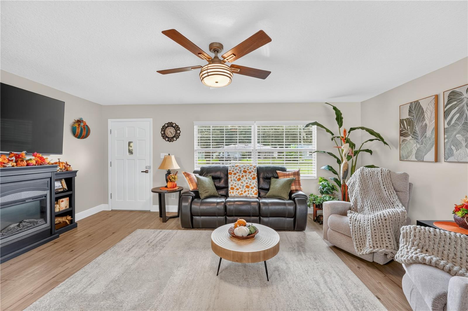 28050 LOIS DRIVE