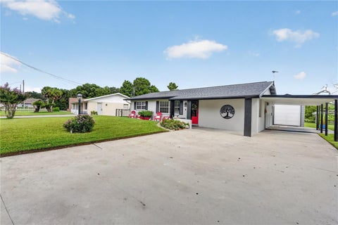 Tiny photo for 28050 Lois Drive, Tavares, FL 32778 (MLS # O6438235)