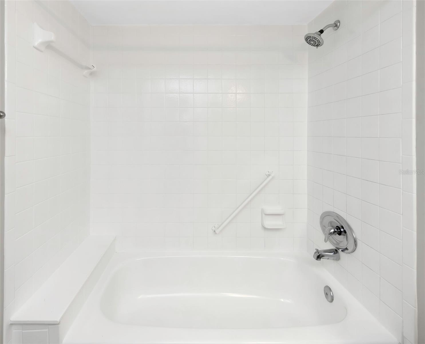 PINE RIDGE AT LAKE TARPON VILLAGE - Residential