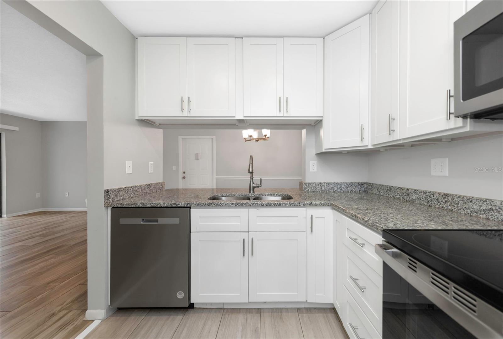 PINE RIDGE AT LAKE TARPON VILLAGE - Residential