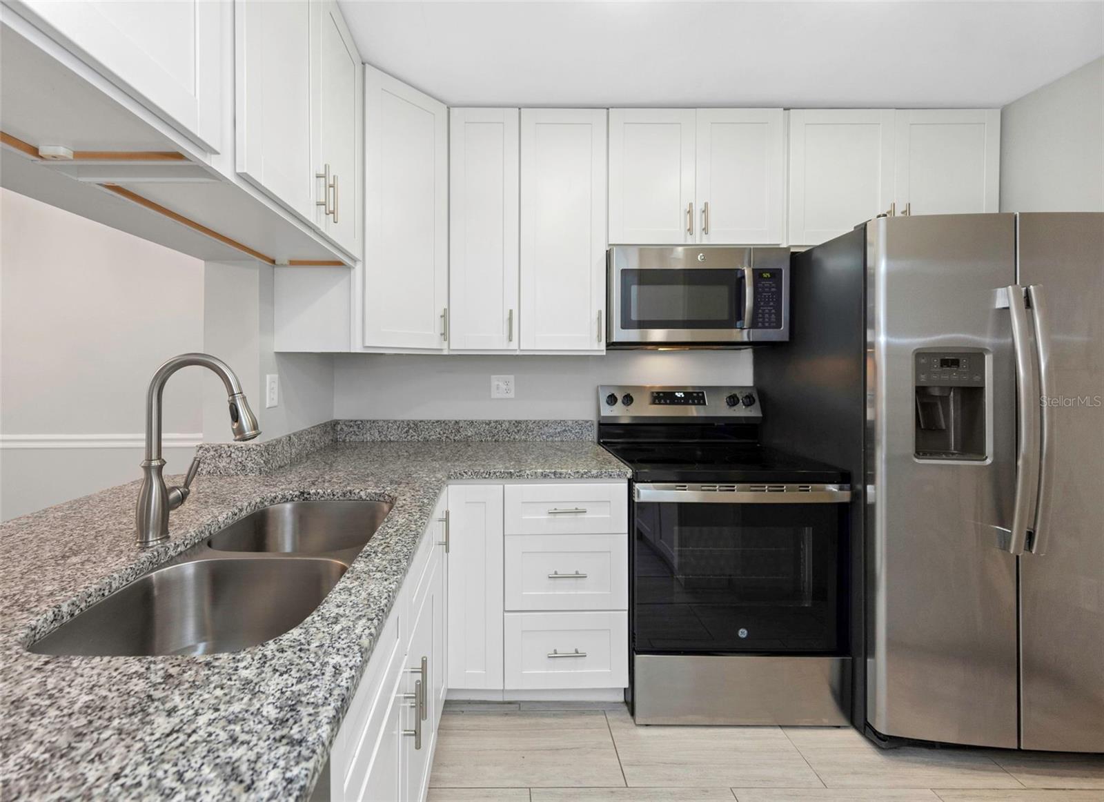 PINE RIDGE AT LAKE TARPON VILLAGE - Residential