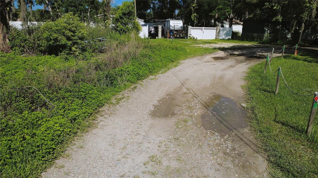 Photo of 1932 Andrews Loop, Lutz, FL 33558 (MLS # TB8398023)